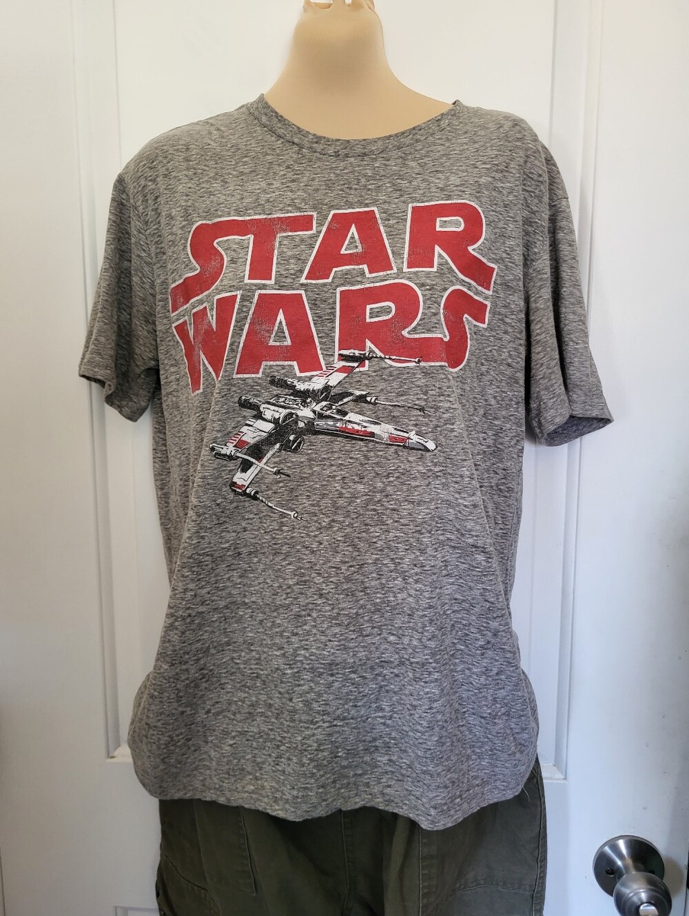 Star Wars Men's Grey and Red T-shirt